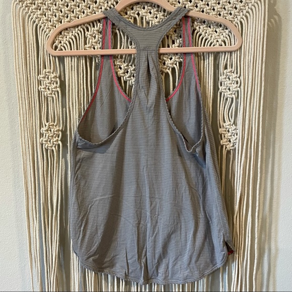 lululemon athletica Gray Tank Top - Picture 5 of 6